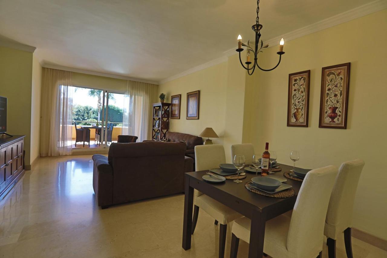 R6 Los Patios 2 Bedroom Марбелья Экстерьер фото